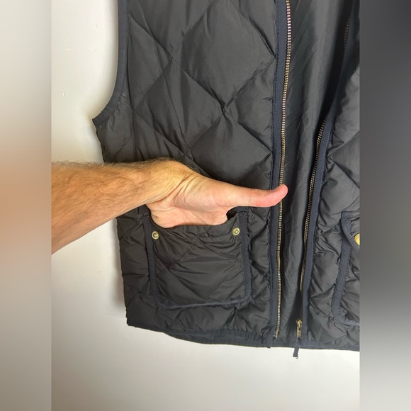 J. Crew Black Puffer Down Feathers Vest Gold Accents Button Size S Black Quilted - Picture 4 of 12